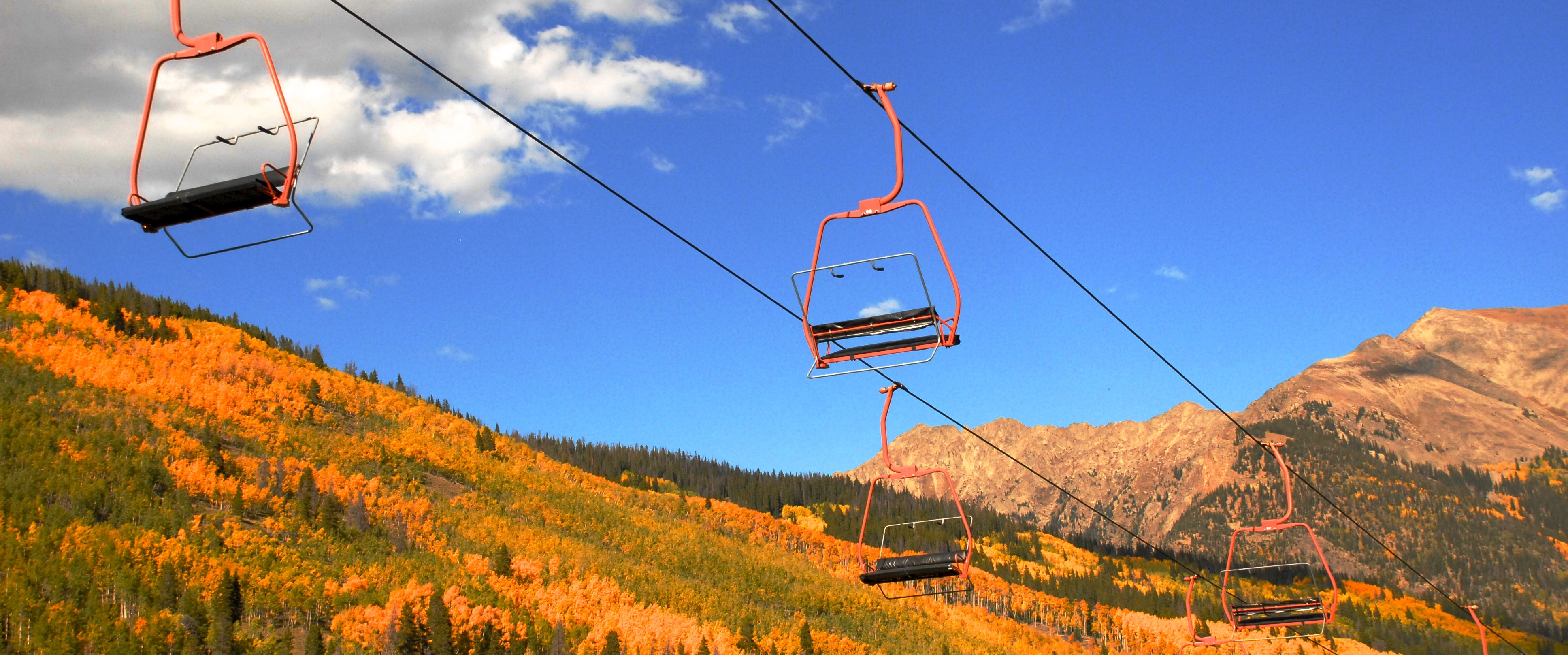 Sunrise over water inn Copper Mountain